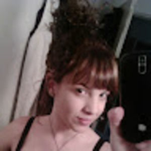 Meet your Posher, Magaly